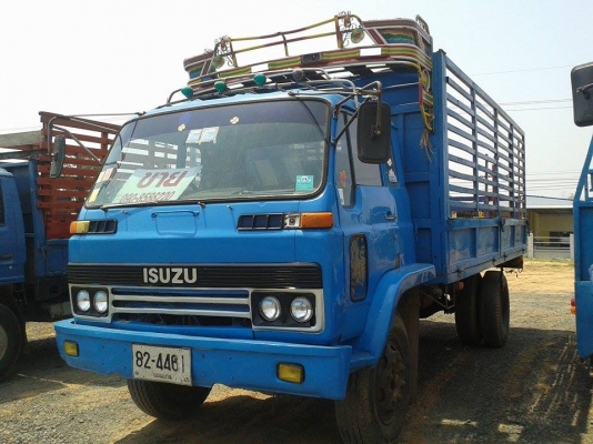 ขาย6ล้อ อีซูซุJCM เครื่อง 145แรง มีสโลว์ เครื่องดี คัชซีสวย ยางดี มีสโล ภายในสวย สภาพพร้อมใช้งาน เอกสารพร้อมโอน สนใจโทร 090-8588220คุณนะ 093-3258446คุณบิวตี้ ID:narong498 หรือ www.truck.in.th/498 หรือfb:ณรงค์ ซื้อขายรถมือสอง(เว็บไซต์ส่วนตัว)