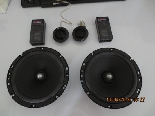 1.ขายชุดลำโพงติดรถยนต์ 6 นิ้วครึ่ง พร้อมลำโพงทวิตเตอร์ ของใหม่แกะกล่อง 1.ขายชุดลำโพงติดรถยนต์ 6 นิ้วครึ่ง พร้อมลำโพงทวิตเตอร์ ของใหม่แกะกล่อง