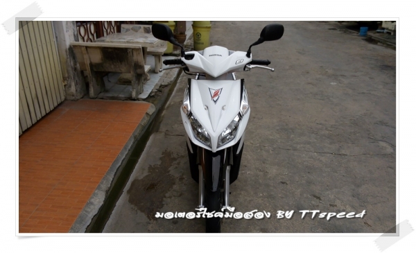 ขายรถบ้าน Click 110i ไมล์หมื่นกว่าโลจดปลายปี 54 ขายรถบ้าน Click 110i ไมล์หมื่นกว่าโลจดปลายปี 54