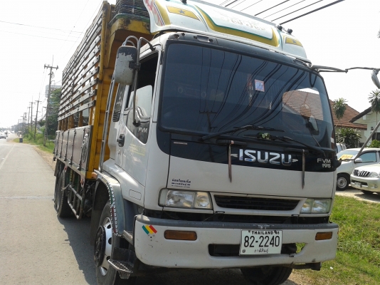 ขายรถสิบล้อเครื่อง 195 เพลาเดียว ปี 2547 ขายรถสิบล้อเครื่อง 195 เพลาเดียว ปี 2547