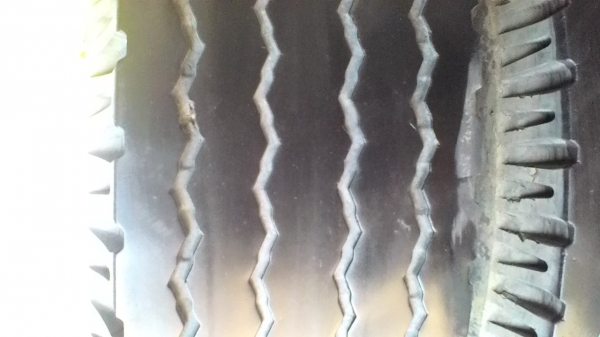 ขายยาง1100ขอบ20พร้อมยางใน