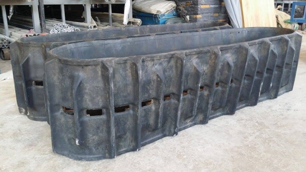 แทรคยางเก่าญี่ปุ่น สภาพสวย สามารถนำไปใช้กับรถเกี่ยวนวดข้าวได้ ราคาถูก คุณภาพดี แทรคยางเก่าญี่ปุ่น สภาพสวย สามารถนำไปใช้กับรถเกี่ยวนวดข้าวได้ ราคาถูก คุณภาพดี