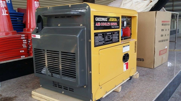 เครื่องปั่นไฟ GREENMAX5GF-LDE-3 สินค้ามือ 1 ปั่นไฟออก 380V, 220V., 12V. มีล้อในการเคลื่อนที่ ทำให้สะดวกในการเคลื่อนย้าย สินค้าพร้อมส่ง เครื่องปั่นไฟ GREENMAX5GF-LDE-3 สินค้ามือ 1 ปั่นไฟออก 380V, 220V., 12V. มีล้อในการเคลื่อนที่ ทำให้สะดวกในการเคลื่อนย้าย สินค้าพร้อมส่ง