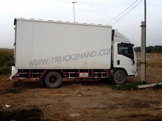 ขายรถ ISUZU NMR 130. รถปี2011 ตู้แห้ง ใช้น้อย ไม่ติดไฟแนนท์ ตู้ยาว4.30 เมตร ขายรถ ISUZU NMR 130. รถปี2011 ตู้แห้ง ใช้น้อย ไม่ติดไฟแนนท์ ตู้ยาว4.30 เมตร