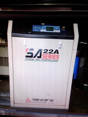 เครื่องปั๊มลม โรตารีสกรู  FU SHENG ขนส่งติดตั้ง  ( เฉพาะในส่วนปั๊มลม ) จัดส่งปริมณฑล กรุงเทพฯ