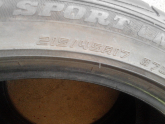 215/45R17 DUNLOP SPSPORT LM703  มี 2 เส้น tel.081-427-3941