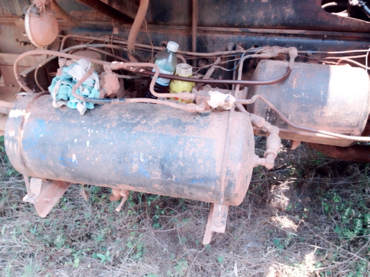 MITSUBISHI FUSO FN527 - 195 HP 6D16 MA 25437 สิบล้อดั๊มพ์ 2 เพลา กระบะดั๊มพ์เหล็ก 12 ตันความสภาพดีพร้อมบรรทุกหนักได้เลย เครื่องยนต์แรงดี หัวเก๋งมีผุตามสภาพครับภายในเก๋งคอนโซลครบ พวงมาลัยเพาเวอร์ ระบบเบรคทริ๊ปฟี้ครบครัน ช่วงล่างแน่นคัชซีสวยเดิมๆไม่มีบวม เบ