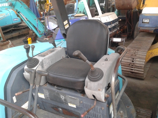 ต้องการขายรถขุดยี่ห้อ KOBELCO-SK40SR-1 รถนอกนำเข้าจากญี่ปุ่น