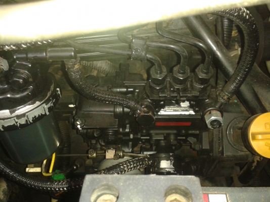 ต้องการขายรถขุดยี่ห้อ KOBELCO-SK40SR-1 รถนอกนำเข้าจากญี่ปุ่น