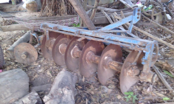 ขายตามสภาพ ผาล7 ใส่รถไถฟอร์ดใหญ่