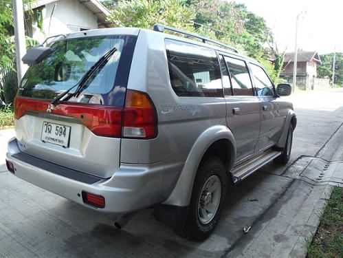 รถสวยสภาพดี