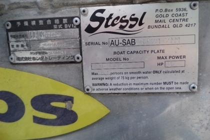 ขาย เรือปิเนียม STESSL 12 ฟุต พร้อมเครื่อง 9.9 EVINRUDE (จากญี่ปุ่น ) ขนาดเรือ กว้าง 145 ซมสูง 45 ซม. พร้อมถังน้ำมันเบิกใหม่ ราคา 69,000 (ไม่รวมเทเลอร์ ).