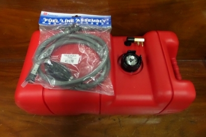 ขาย เรือปิเนียม STESSL 12 ฟุต พร้อมเครื่อง 9.9 EVINRUDE (จากญี่ปุ่น ) ขนาดเรือ กว้าง 145 ซมสูง 45 ซม. พร้อมถังน้ำมันเบิกใหม่ ราคา 69,000 (ไม่รวมเทเลอร์ ).