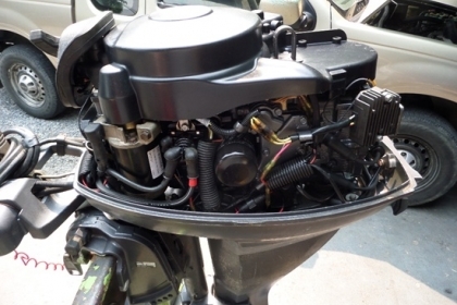 ขาย เครื่องเรือYAMAHA 25 แรง 4 จังหวะ หาง 21 สภาพพร้อมใช้ เครื่องติดง่ายน้ำออกเดินดี นำเข้าจากญี่ปุ่น ราคา 52,000