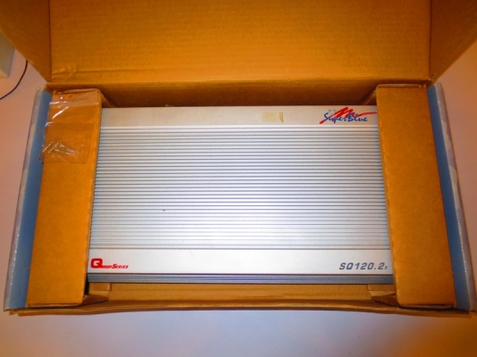 4. ขายเพาเวอร์แอมป์ติดรถยนต์ 220 วัตต์ ใส่ลำโพงได้ 2 ตัว เหมาะขับเบส