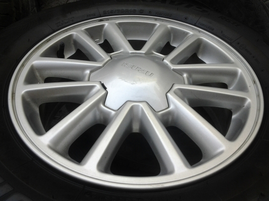 แม็กแท้ ISUSU ขอบ16