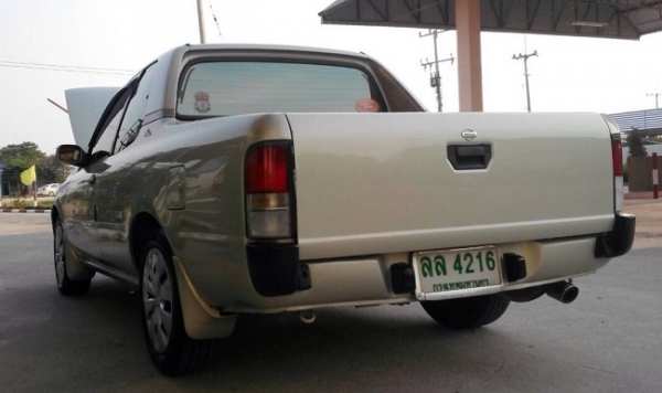 NISSAN NV Queen Cab ปี2000 เกียร์ Auto 100,000฿ NISSAN NV Queen Cab ปี2000 เกียร์ Auto 100,000฿