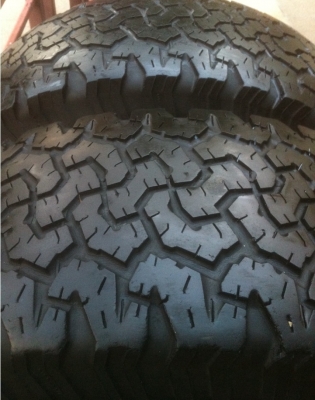 ยาง BF Goodrich 265/70/16 ปี09 2เส้น