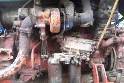 ขายด่วน รถเกี่ยวข้าวสุรชัยการช่าง รถสภาพดีสวยมากพร้อมทำงานได้เลยครับ เครื่องยนต์ 290 HP EP100 เทอร์โบ อุ้มซ้ายปรับระดับ 2.5 ตัน ปั๊มไดกิ้นเบอร์ 22 มอเตอร์ปั่นหน้าของ PC200 ช่วงล่างใหญ่ของ PC200 สภาพแน่นดีพร้อมใช้งานได้เลยครับ ราคาต่อรองได้ครับ