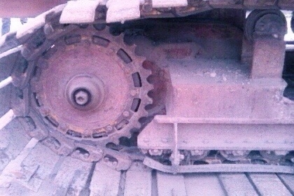 ขายด่วน รถเกี่ยวข้าวสุรชัยการช่าง รถสภาพดีสวยมากพร้อมทำงานได้เลยครับ เครื่องยนต์ 290 HP EP100 เทอร์โบ อุ้มซ้ายปรับระดับ 2.5 ตัน ปั๊มไดกิ้นเบอร์ 22 มอเตอร์ปั่นหน้าของ PC200 ช่วงล่างใหญ่ของ PC200 สภาพแน่นดีพร้อมใช้งานได้เลยครับ ราคาต่อรองได้ครับ