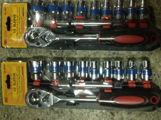 บล็อคชุด 11 ชิ้น พร้อมข้อต่อบล็อค 5" บล็อคชุด 11 ชิ้น พร้อมข้อต่อบล็อค 5"