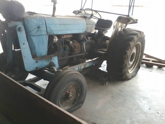 **220,000 บ.ต่อรอง///รถไถFORD-77 T5** ขาย FORD 5500 (77) รถไถ1เพลา ราคาเบาๆ FORD77 T5 เสื้อเรียบ ตัวเต็ม ไอดีเหลี่ยม เครื่องเดิม เกียร์เดิม เครื่อง T5 เสื้อเรียบ สภาพดี สตาร์ทติดง่าย ปั้มดี ยังแรง ช่วงล่างดี ยังแน่นดี ท้ายเดิม แน่น เกียร์ดี เข้าง่าย ยาง4เ **220,000 บ.ต่อรอง///รถไถFORD-77 T5** ขาย FORD 5500 (77) รถไถ1เพลา ราคาเบาๆ FORD77 T5 เสื้อเรียบ ตัวเต็ม ไอดีเหลี่ยม เครื่องเดิม เกียร์เดิม เครื่อง T5 เสื้อเรียบ สภาพดี สตาร์ทติดง่าย ปั้มดี ยังแรง ช่วงล่างดี ยังแน่นดี ท้ายเดิม แน่น เกียร์ดี เข้าง่าย ยาง4เ