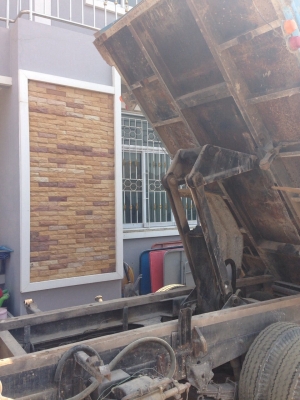 รถกระบะดัมพ์ 6 ล้อ