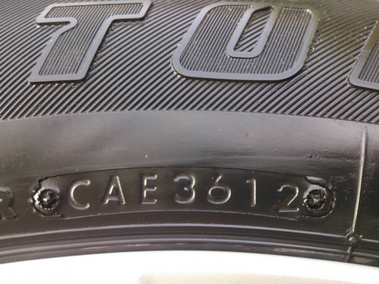 ขายแม็กมิตซู ปาเจโร่ 6รูขอบ17 พร้อมยางบริดสโตน 245/65R17 ยางสัปดาห์ที่36ปี12 สวยๆ จำนวน 1 ชุด พร้อมน๊อตแท้ 24 ตัว ขายแม็กมิตซู ปาเจโร่ 6รูขอบ17 พร้อมยางบริดสโตน 245/65R17 ยางสัปดาห์ที่36ปี12 สวยๆ จำนวน 1 ชุด พร้อมน๊อตแท้ 24 ตัว