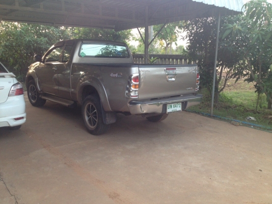 TOYOTA VIGO 2.7G โฟวีลแท้ แก้สโรงงานแท้ ปี 48 สภาพสวยพร้อมใช้จร้า TOYOTA VIGO 2.7G โฟวีลแท้ แก้สโรงงานแท้ ปี 48 สภาพสวยพร้อมใช้จร้า