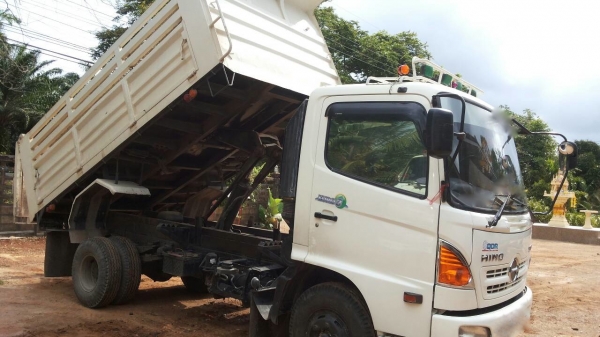 รถฮีโน่ 6 ล้อดั้ม FC4J 150 แรงม้า. ปี 51  ( รถวิ่ง 2xx,xxx กม. )    สนใจติดต่อ  081 - 6079515