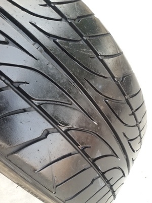 ขายยาง215/40/17 ปี 12 DUNLOP LM703  1 คู่
