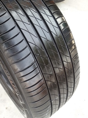 ขายยาง225/50/17 ปี 13  MICHERLIN 3ST  1 คู่
