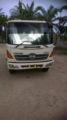 รถฮีโน่ 6 ล้อดั้ม 175 แรงม้า. ปี 53   ( รถวิ่ง 2xx,xxx กว่า กม. )     สนใจติดต่อ  081 - 6079515