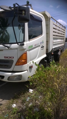 รถฮีโน่ 6 ล้อดั้ม 175 แรงม้า. ปี 53   ( รถวิ่ง 2xx,xxx กว่า กม. )     สนใจติดต่อ  081 - 6079515