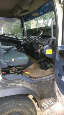 รถฮีโน่ 6 ล้อดั้ม 175 แรงม้า. ปี 53   ( รถวิ่ง 2xx,xxx กว่า กม. )     สนใจติดต่อ  081 - 6079515