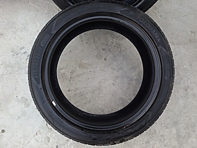 ขายยาง215/45/17 ปี 0711 YOKOHAMA ADRIVE 1 คู่