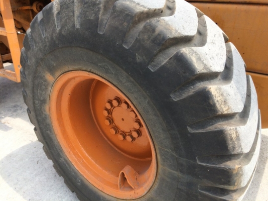 Komatsu 510 SN: 11708 ถึงไทยแล้ว สภาพสวยกริ๊ป พร้อมใช้งาน ขายถูก ๆ ครับ