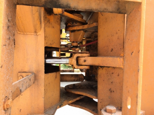 Komatsu 510 SN: 11708 ถึงไทยแล้ว สภาพสวยกริ๊ป พร้อมใช้งาน ขายถูก ๆ ครับ