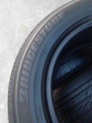 195/60R15 BRIDGESTONE TURANZA GR-90  ปี2012 ชุด 4 เส้น tel.081-427-3941