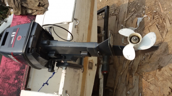 เครื่องYAMAHA8HP