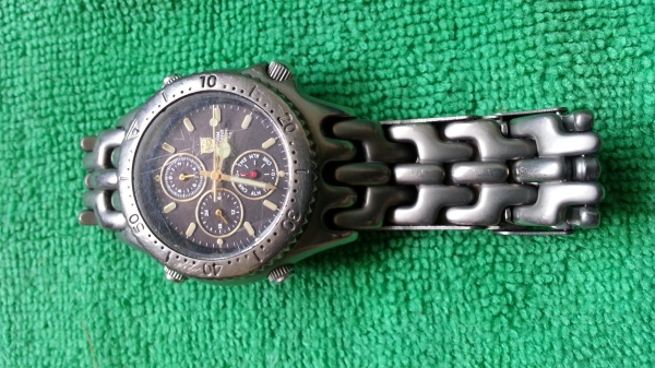 ขายนาฬิกาจาก Japan ครับ ดังรูปครับ ไทเทเนียม ยังไม่ได้ปรับแต่ง จัดคู่ราคา2200 พร้อมส่งครับ ขายนาฬิกาจาก Japan ครับ ดังรูปครับ ไทเทเนียม ยังไม่ได้ปรับแต่ง จัดคู่ราคา2200 พร้อมส่งครับ