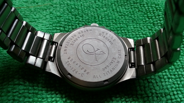 ขายนาฬิกาจาก Japan ครับ ดังรูปครับ ไทเทเนียม ยังไม่ได้ปรับแต่ง จัดคู่ราคา2200 พร้อมส่งครับ ขายนาฬิกาจาก Japan ครับ ดังรูปครับ ไทเทเนียม ยังไม่ได้ปรับแต่ง จัดคู่ราคา2200 พร้อมส่งครับ