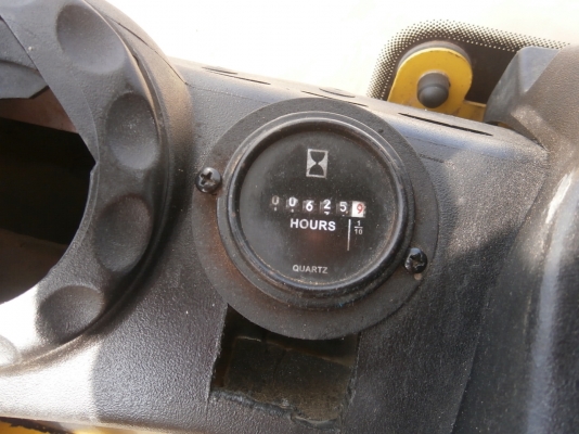 หัวคีบแผ่นชิปพลาย KM 2-300E # 1641003