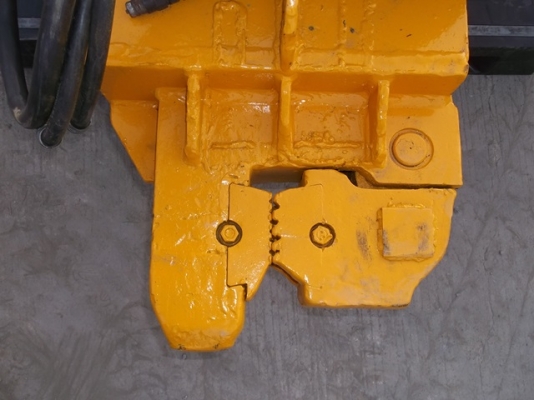 หัวคีบแผ่นชิปพลาย KM 2-300E # 1641003