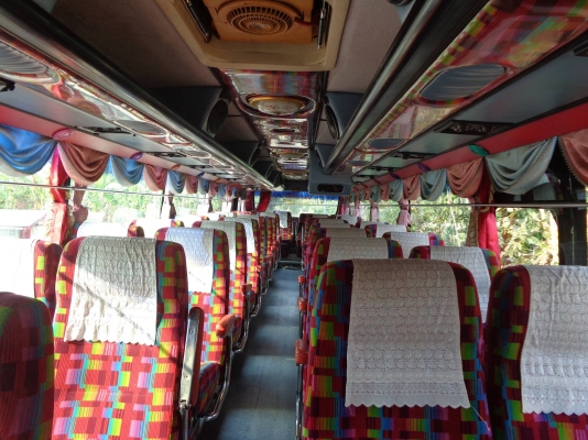 รถทัวร์ 8 ล้อ 2 ชั้น