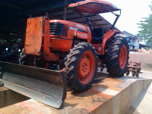 ขายด่วน รถไถ  KUBOTA  M5000  พร้อมเล่มทะเบียน