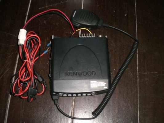 วิทยุสื่อสารขายถูก 3 รายการ