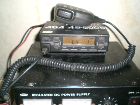 วิทยุสื่อสารขายถูก 3 รายการ