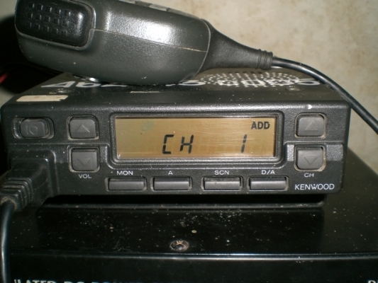 วิทยุสื่อสารขายถูก 3 รายการ