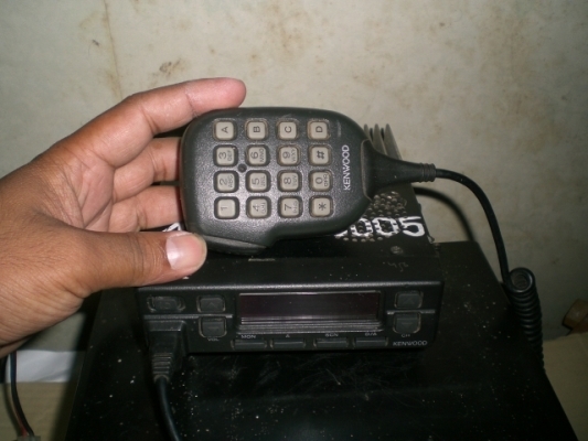 วิทยุสื่อสารขายถูก 3 รายการ